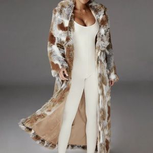 ISO JLUXLABEL long fur coat